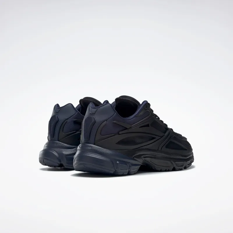 Reebok Reebok Premier Road Modern Core Black / Vector Navy / Cloud White (GX4658)