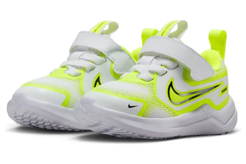 nike-cosmic-runner HM4401-106