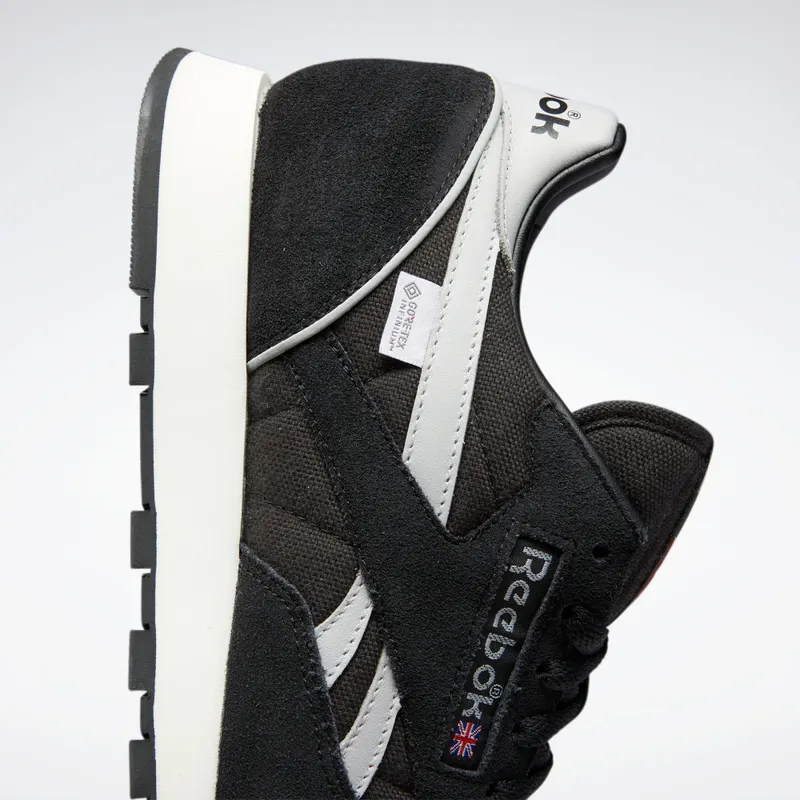 Reebok Classic Leather Gore-Tex Shoes Core Black / Pure Grey 3 / Chalk