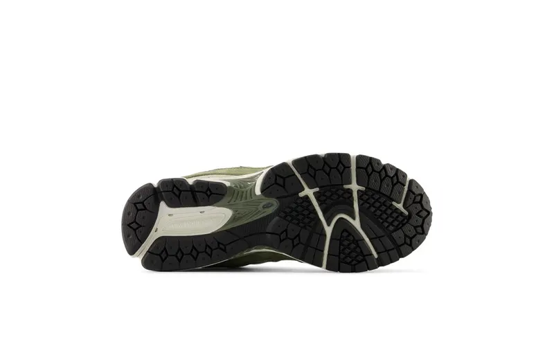 New Balance 2002R “Dark Olivine” (U2002RCA)