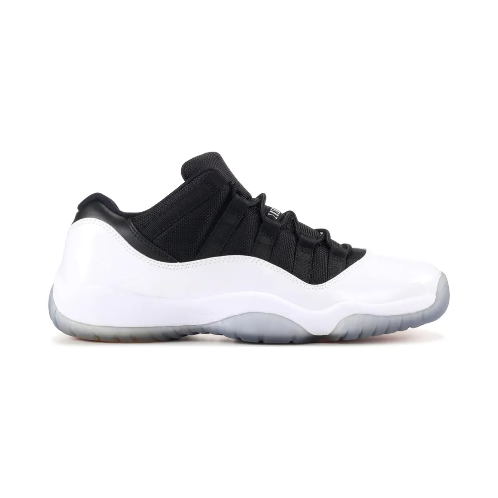 Jordan 11 Retro Low Tuxedo (GS)
