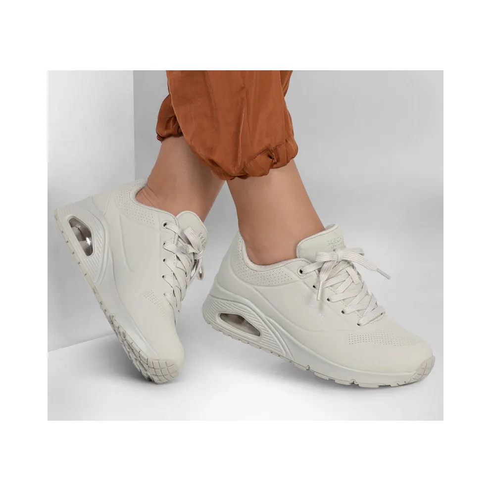 Skechers UNO – Stand on Air Sneaker Off-White