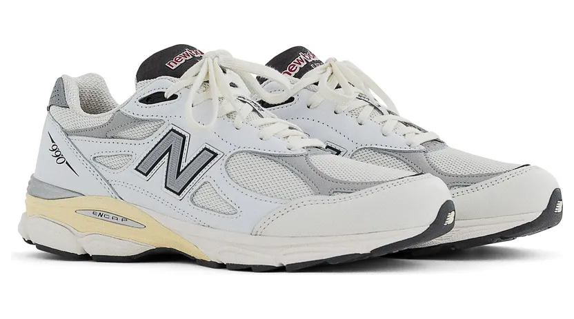 new-balance-990 MR990V3-37970