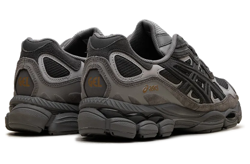 Asics Gel-NYC “Obsidian Grey”: grijze schaduw, zware voetafdruk (2)