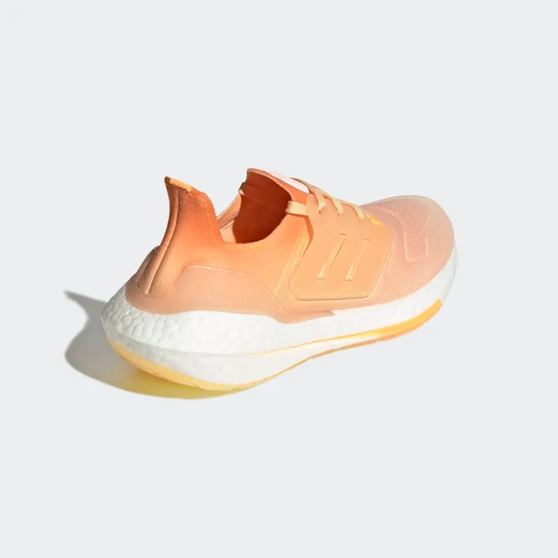 adidas Ultraboost 22 Ecru Tint / Pulse Amber / Flash Orange (GX8018)