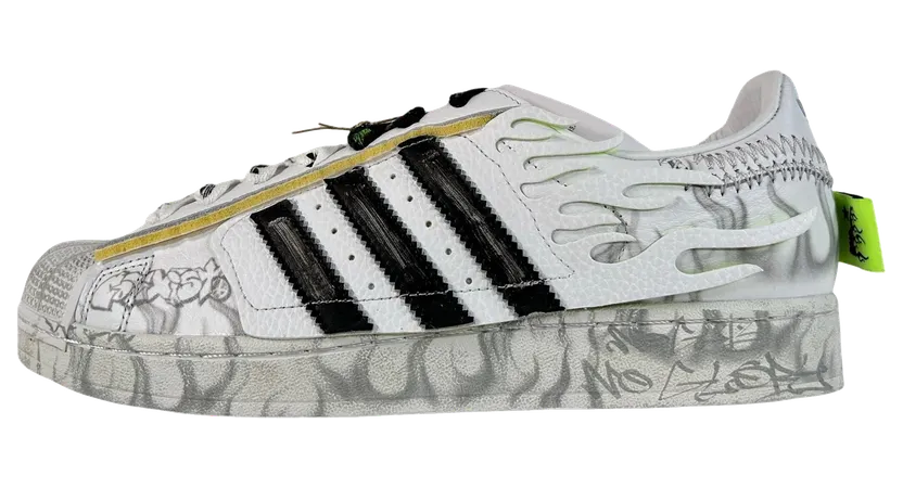 Adidas Superstar “Hellstar – White” (KI5305)