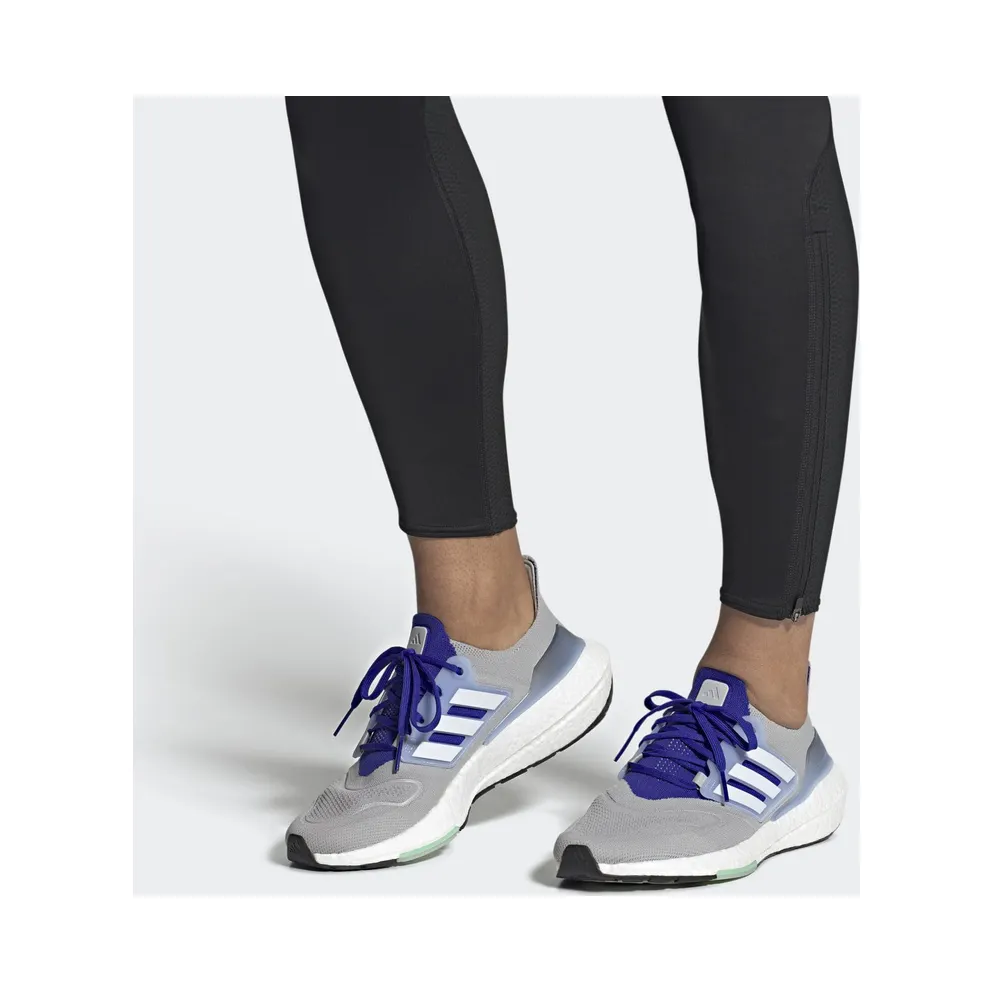 Adidas Ultraboost 22 “Grey Two / Cloud White / Lucid Blue” (HP9189)