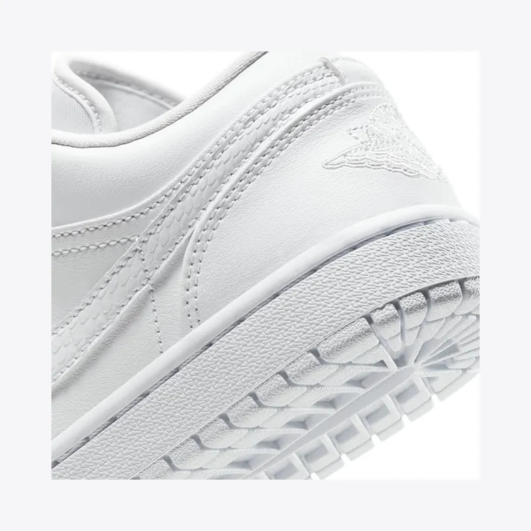 air-jordan-1 AO9944-111