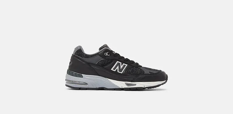 New Balance 991 “Harris Tweed – Black/Grey” (M991DJ)