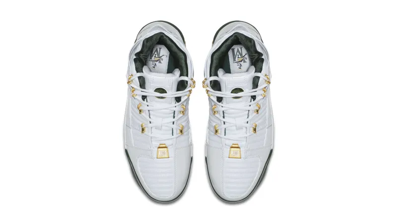 Nike LeBron 3 SVSM Home (2019) White/White-Metallic Gold Dust (AO2434-102)