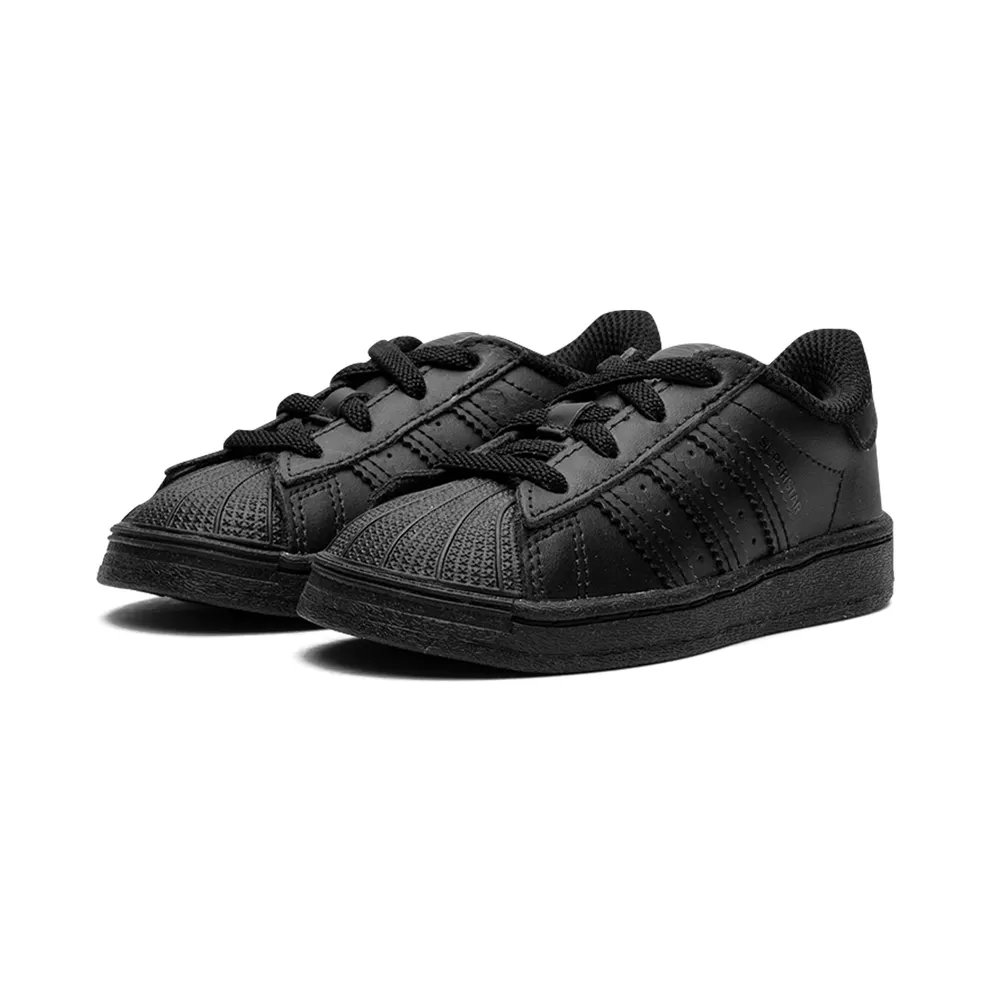 adidas Superstar Schuh Core Black / Core Black / Core Black (FU7716)