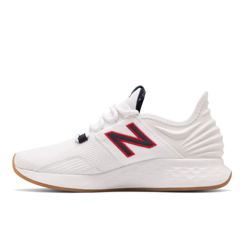 New Balance Fresh Foam Roav White/Navy (WROAVSAM)