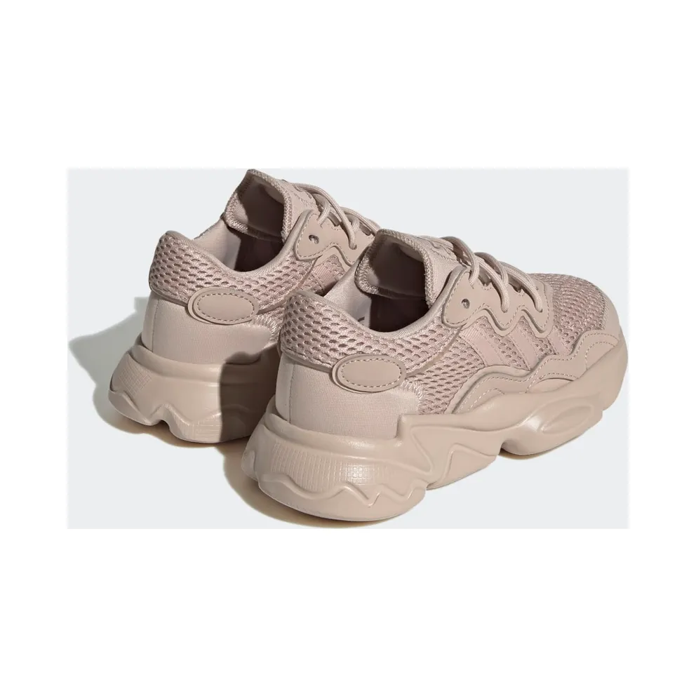 Adidas OZWEEGO Wonder Taupe / Wonder Taupe / Cloud White (HQ1625)