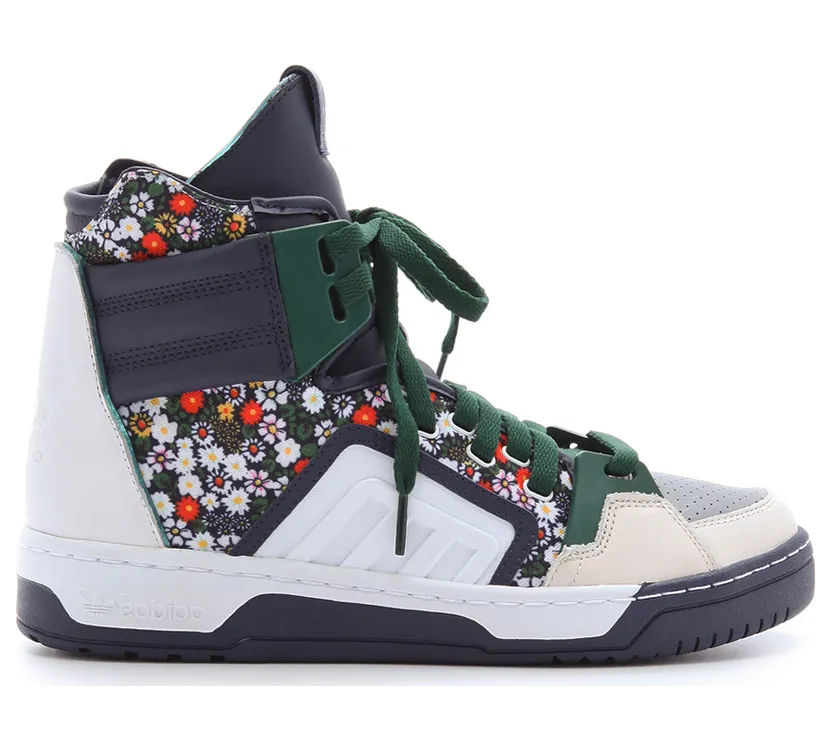 adidas-sneaker Q22302