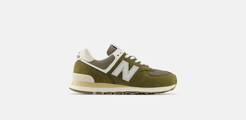 New Balance 574 “Calcium Dark Silver Metallic” (U5742RG)