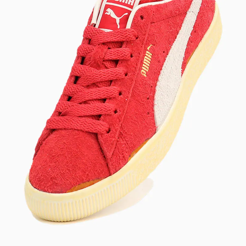 Puma Suede VTG Neverworn III “Red” (396493-01)