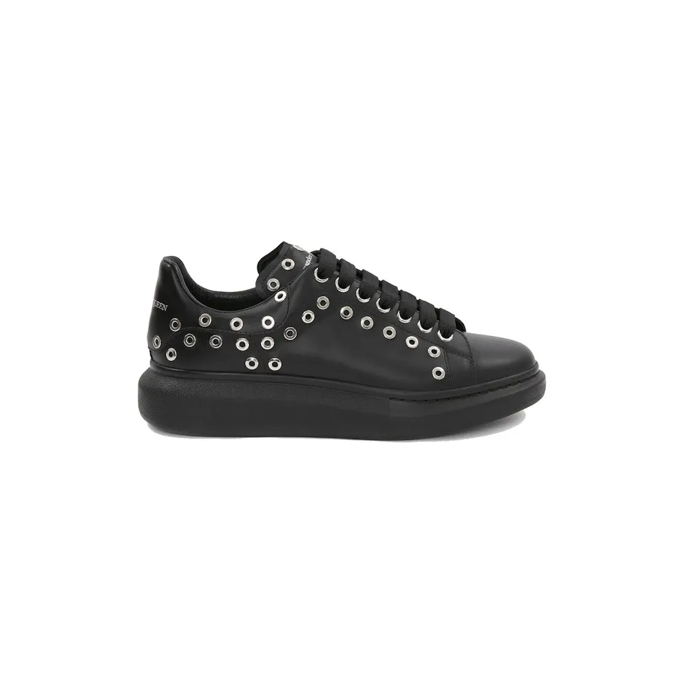 Alexander McQueen Oversized Black Silver Eyelets (730079WHQYW1081)