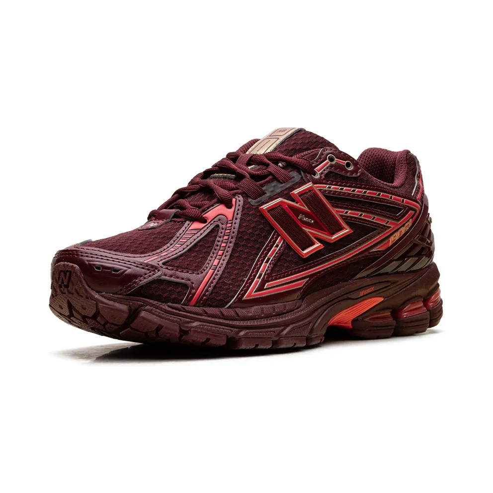 New Balance 1906R “Mercury Red” (U1906RHB)