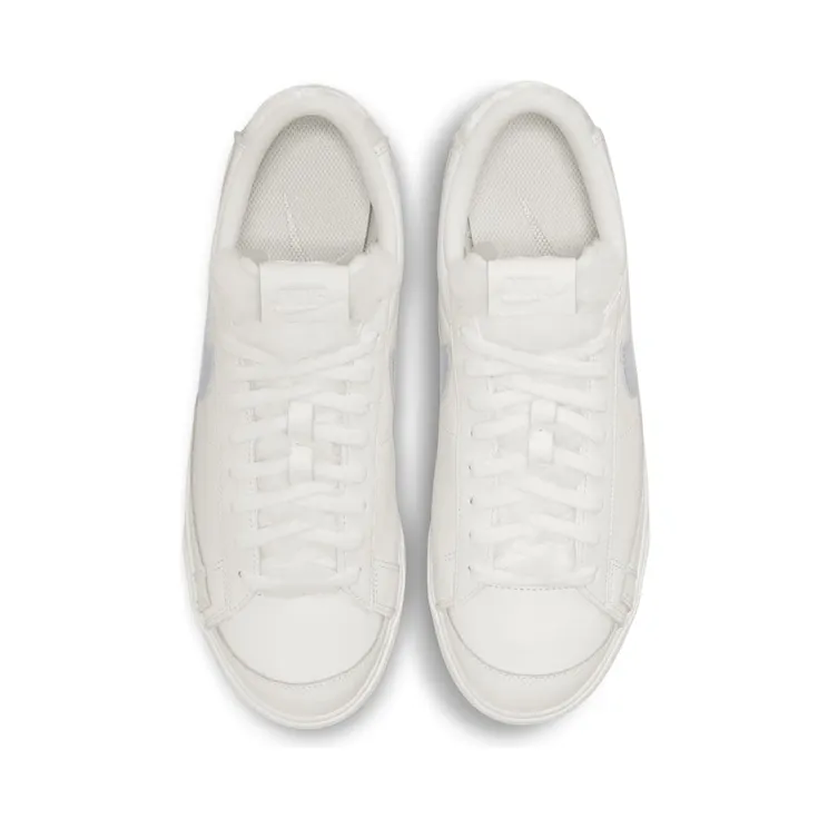 nike-blazer DO8993-100