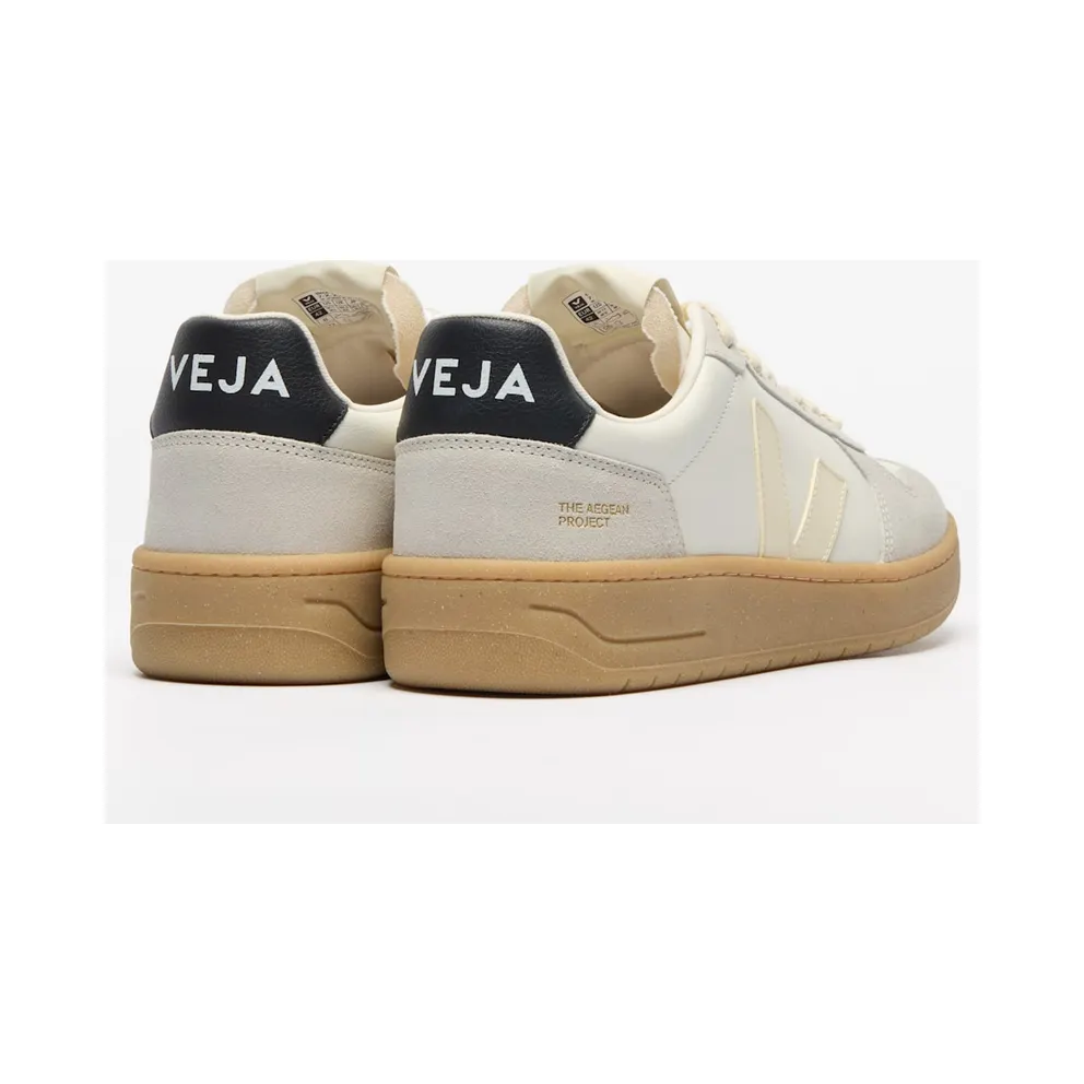 Veja sneaker Pure Calcaire / Black (VE3320942B)