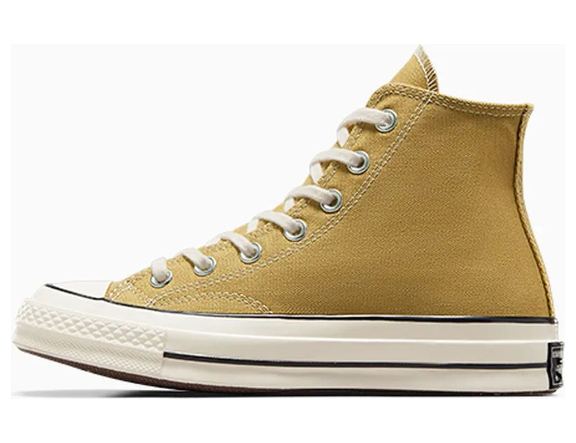 converse-chuck-taylor-all-star A04590C