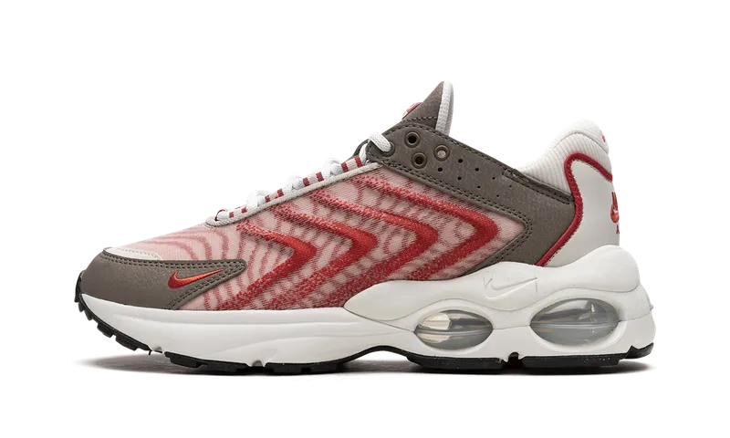 Nike AIR MAX TW “Red Clay” (DQ3984-002)