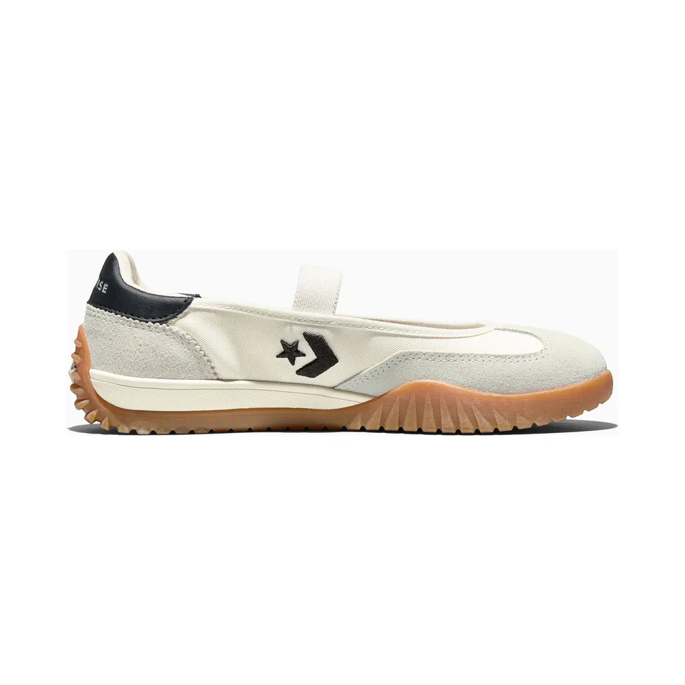 Converse Run Star Ballet Flat Egret / Black / Gum 6