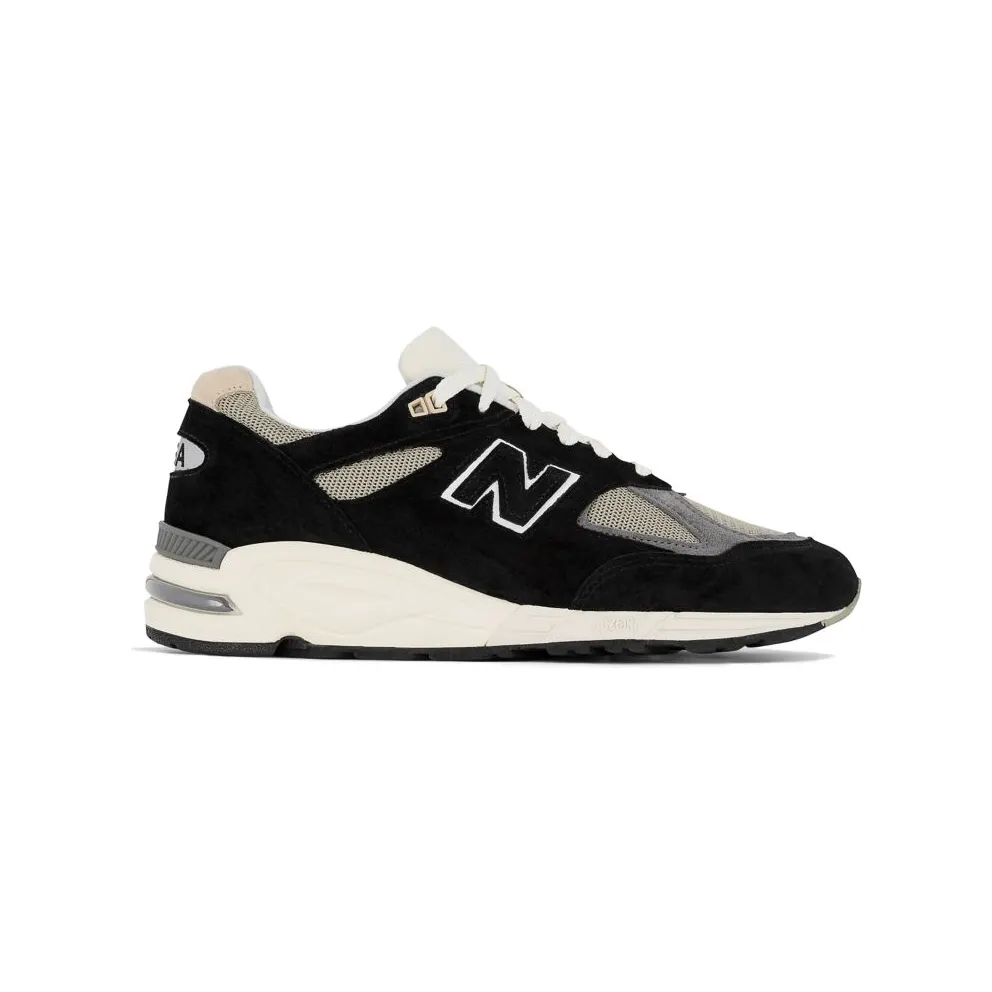 New Balance 990 v2 “Teddy Santis – Black” (M990TE2)