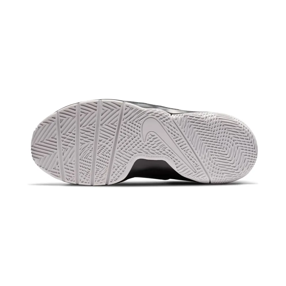 Nike Team Hustle D 8 Black (GS) Black/White/Metallic Silver (881941-001)