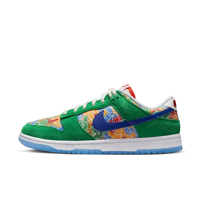Nike Dunk Low “Foam Finger” (DZ5184-300)