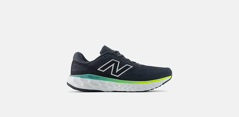 NEW BALANCE EVOZ v4 “GRAPHITE / ALKALINE GREEN” (MEVOZ60R)