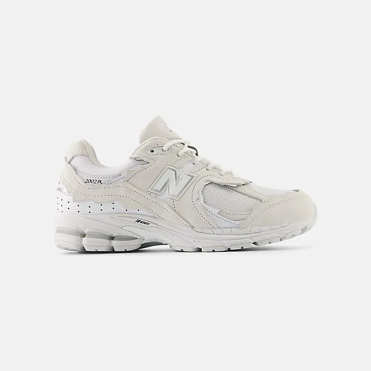 New Balance 2002R “Protection Pack – White” (U2002DXA)