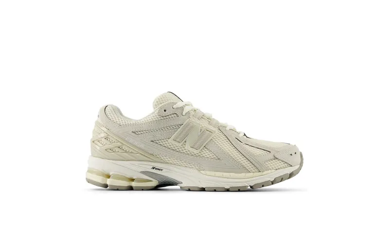 New Balance 1906R “Beige Grey” (U1906RSA)