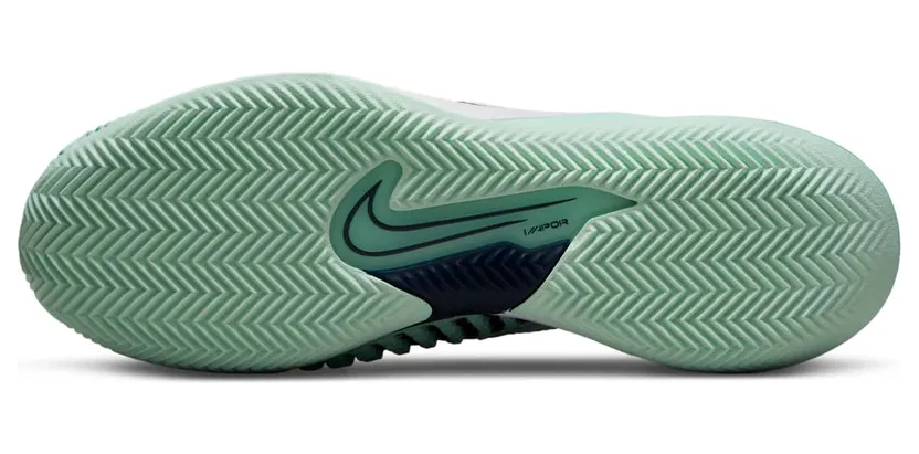 nikecourt CV0746-410
