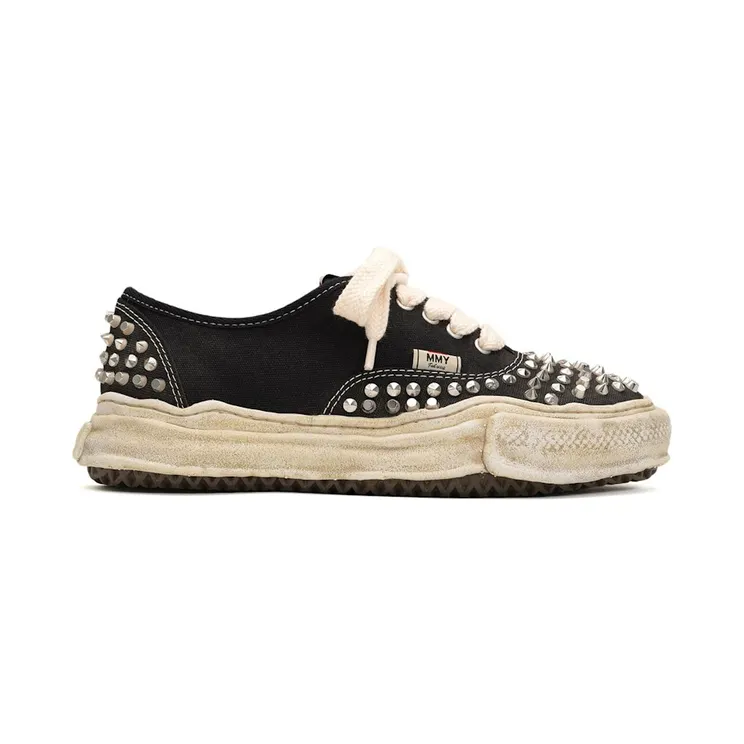 Maison Mihara Yasuhiro Baker OG Sole Studded Canvas Low Black (A13FW736-BLK)