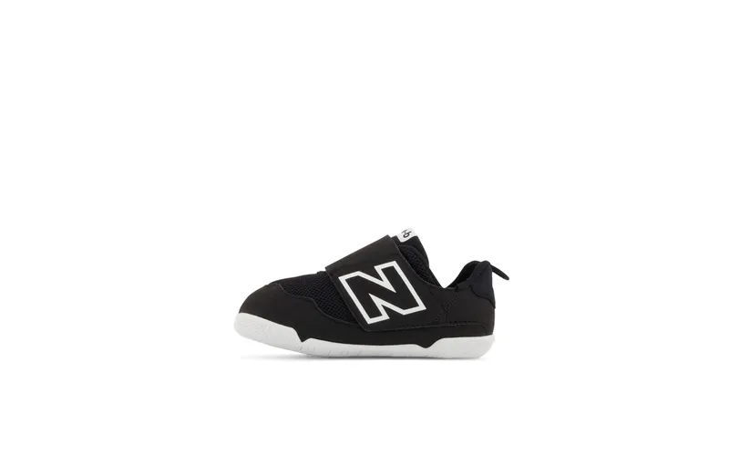 New Balance New Balance Black/White (IONEWBBK)