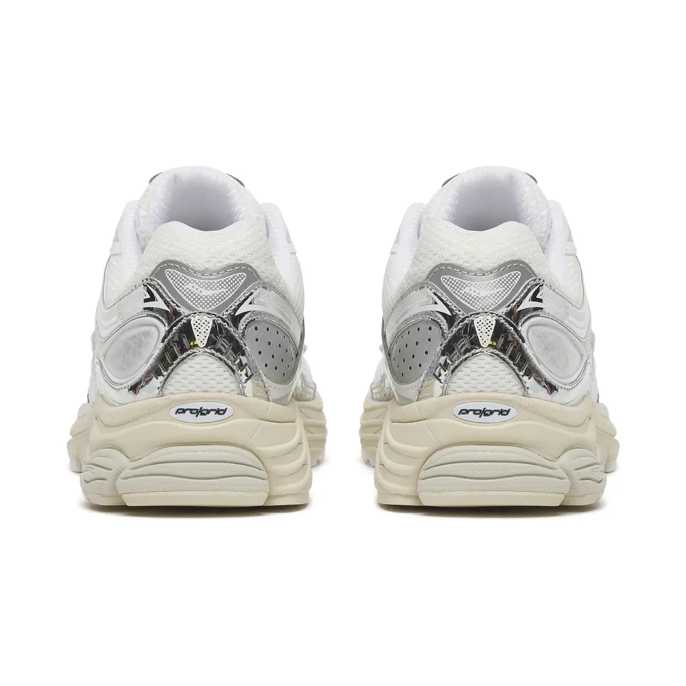 SAUCONY ProGrid Omni 9 OG “White / Eggshell” (S101245-1004)