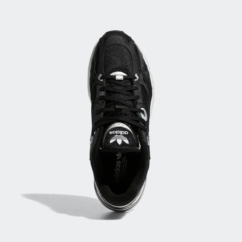 Adidas Astir Core Black / Core Black / Cloud White (GY5260)