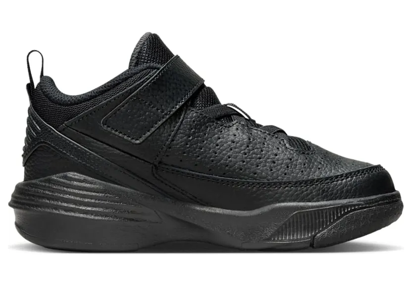 air-jordan-max-aura DZ4354-001