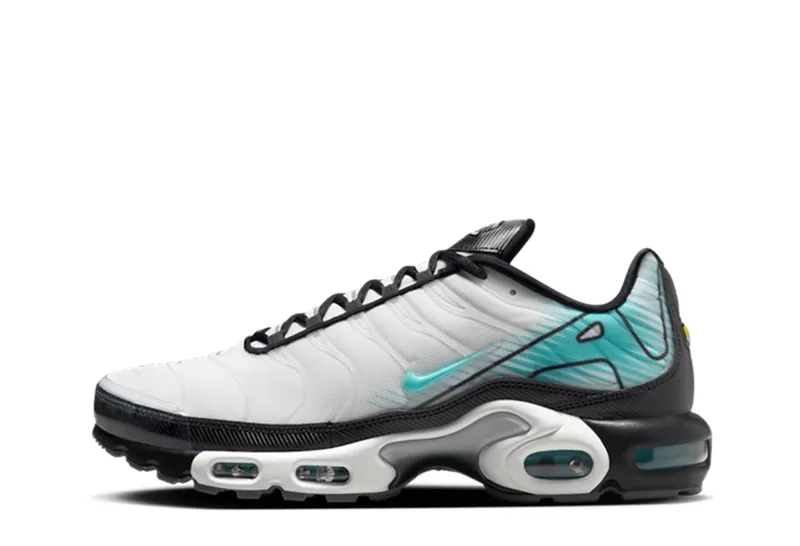 Nike Air Max Plus Mercurial Vapor (HV6225-100)