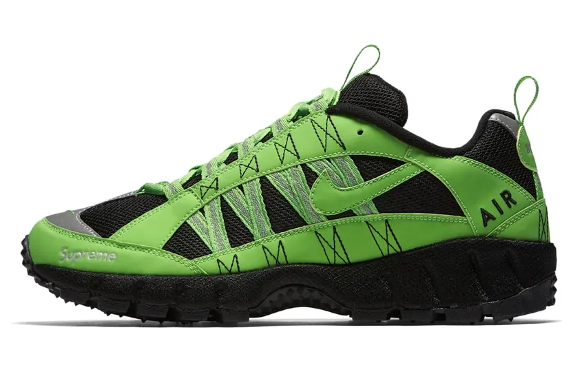 Nike Air Humara 17 Supreme Action Green