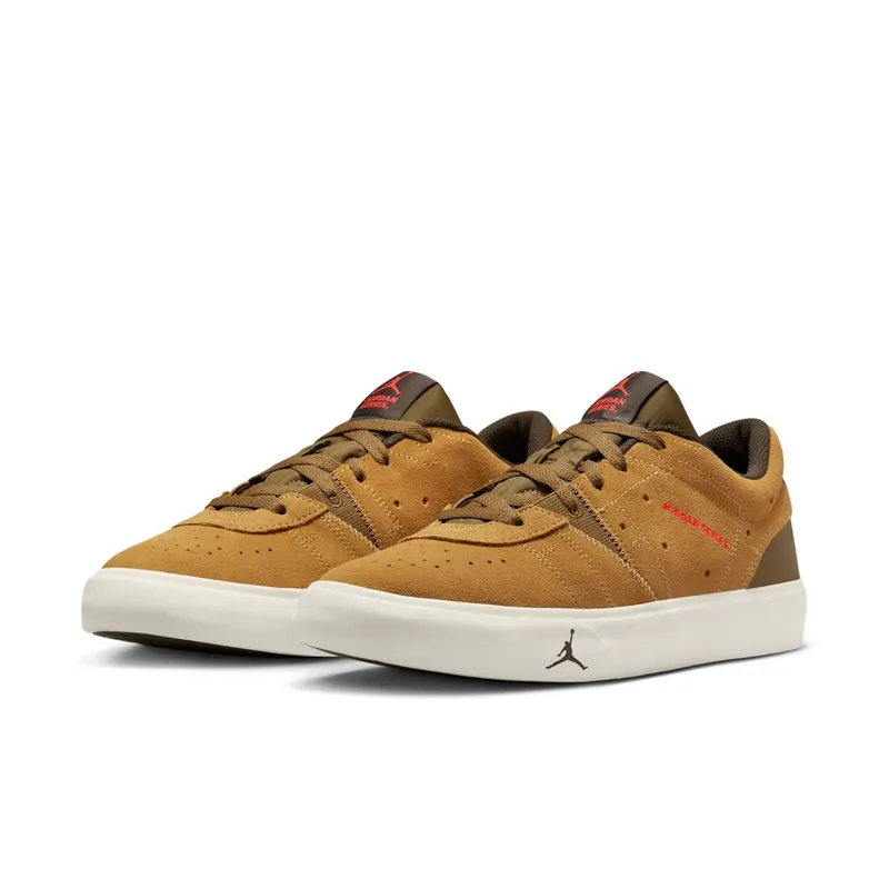 Jordan Series ES Elemental Gold (DN1856-700)