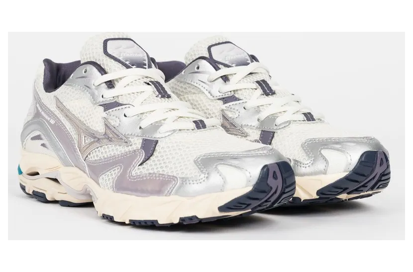 Mizuno Wave Rider 10 – “Snow White Greystone” (D1GA243105)