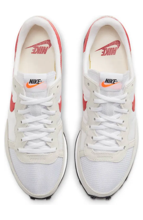 nike-challenger CW7645-100