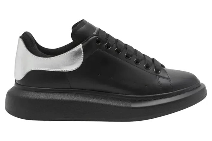 Alexander McQueen Oversized Black Silver (705060WIFT11081)