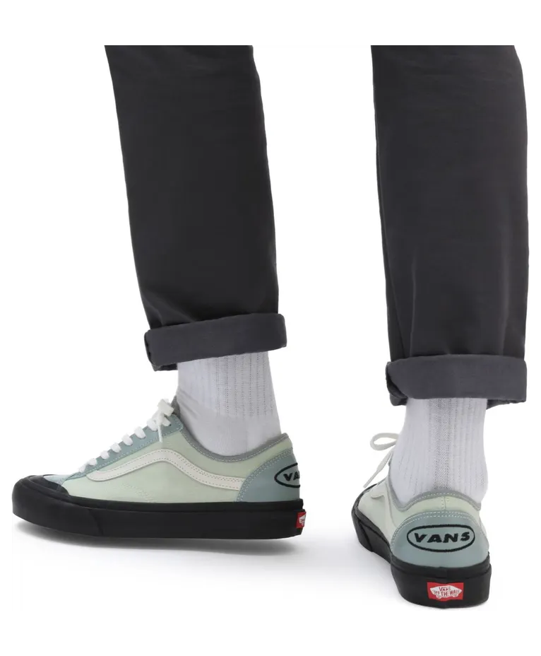 vans-style VN0A5HYRB97