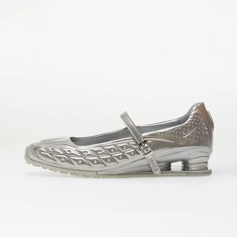 Nike Shox Z Calistra “Metallic Silver/Flat Silver/Metallic Silver” (IR5510-002)