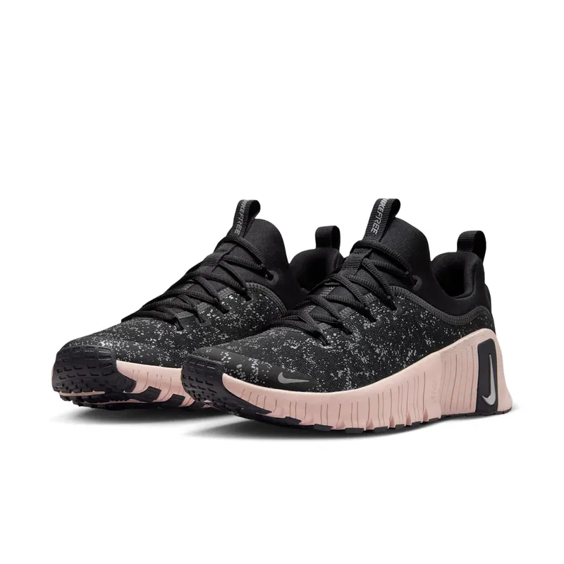 Nike Free Metcon 6 SE “Black Silt Red” (HV2017-001)