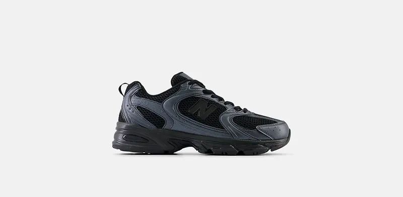 New Balance 530 “Black Dark Grey” (MR530PB)