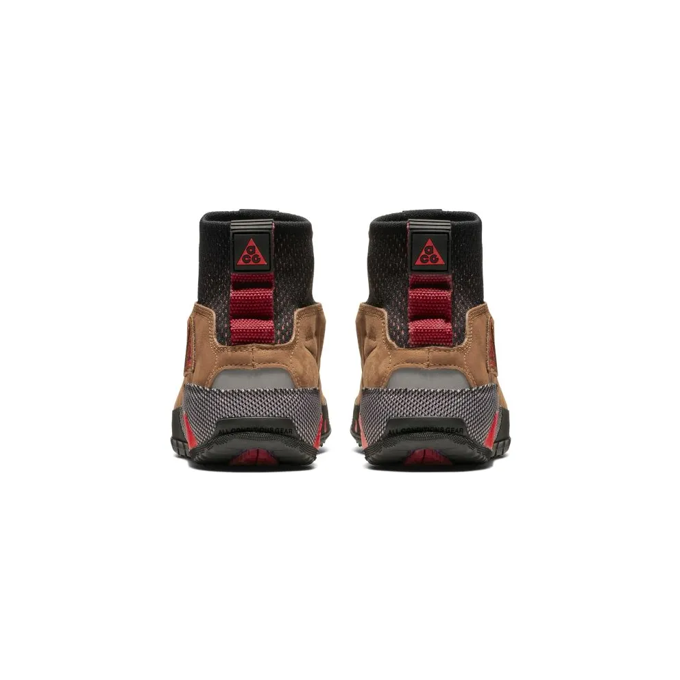 Nike ACG Ruckel Ridge Light British Tan Light British Tan/Light British Tan-Habanero Red-Black (AQ9333-226)